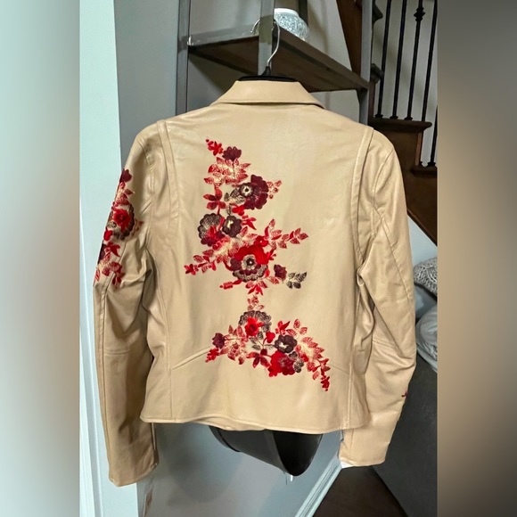 Blanknyc Embroidered Jacket - Picture 5 of 16